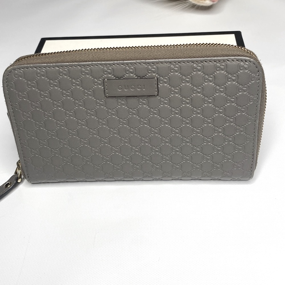 Gucci Gray Embossed Wallet